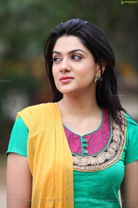 Sakshi Choudhary Wallpapers