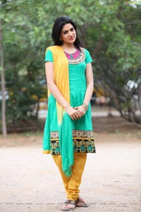 Sakshi Choudhary Wallpapers