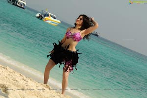 Tamanna Hot Rebel Beach Song Photos