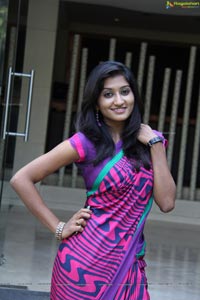 Adhee Lekka Heroine Hot Photos