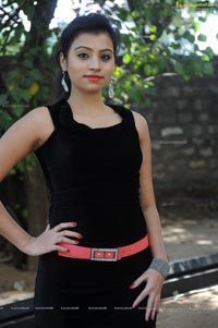 Telugu Heroine Priyanka