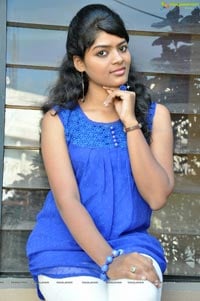 Telugu Heroine Akheela
