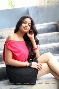 Heroine Bhavya