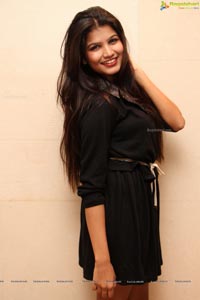 Hyderabad Supermodel Isha Agarwal