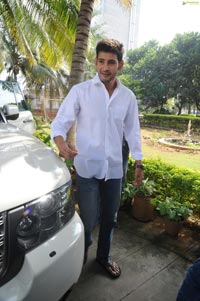 Mahesh Babu at Adurthi Subba Rao Book Launch