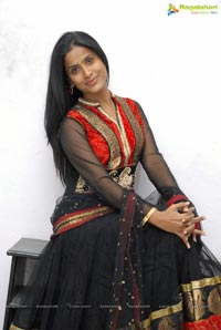 Telugu Anchor Prashanthi Photos