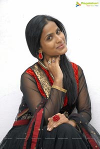 Telugu Anchor Prashanthi Photos