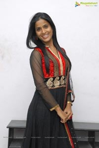 Telugu Anchor Prashanthi Photos