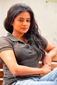 Priyamani in T-Shirt and Jeans