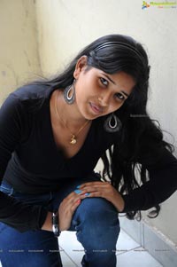 Telugu Actress Roshini