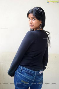 Telugu Actress Roshini