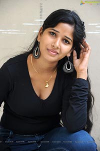 Telugu Actress Roshini
