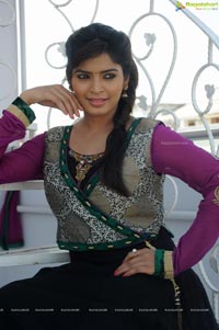 Soodhu Kavvum Sanchita Shetty