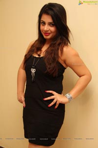 Suhani at Desire Designer Exhibition