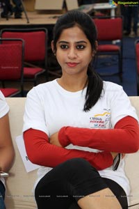 Swathi Deekshith @ 1K Run