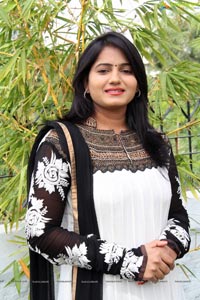 Telugu Heroine Tanusha