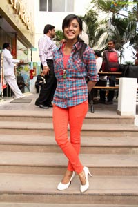 Vithika Sheru at Chockolava Confectionery