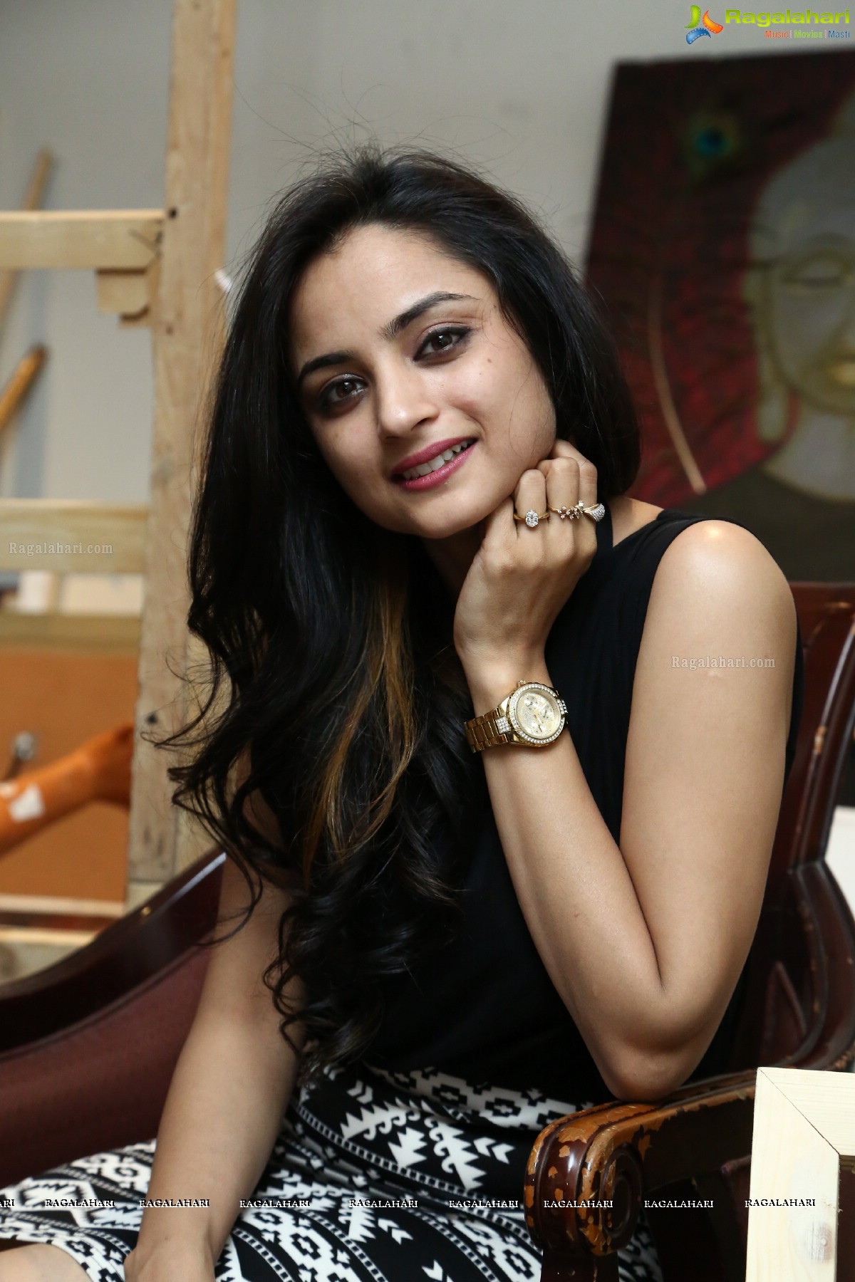 Madirakshi Mundle