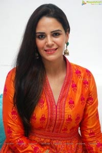 Mona Singh