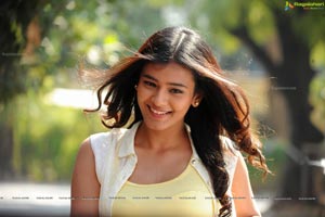 Hebah Patel in Kumari 21F