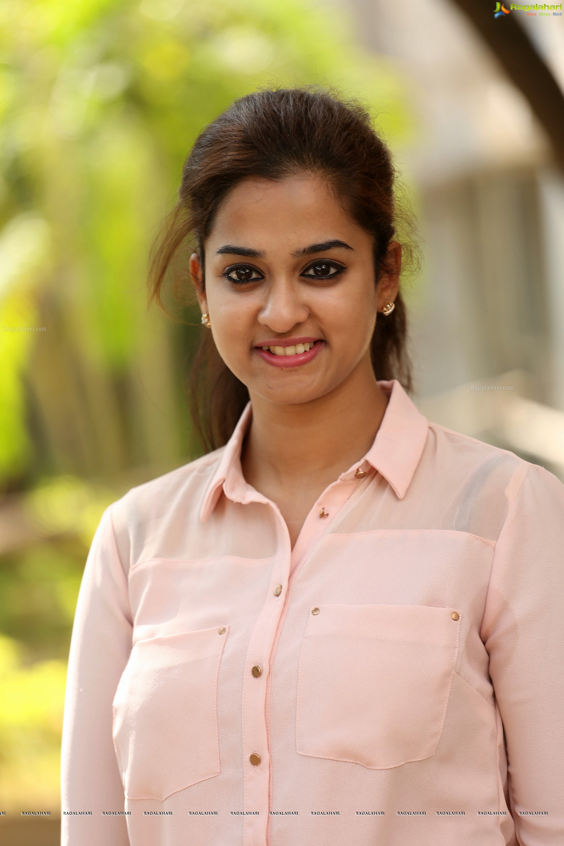 Nanditha Raj (High Definition)