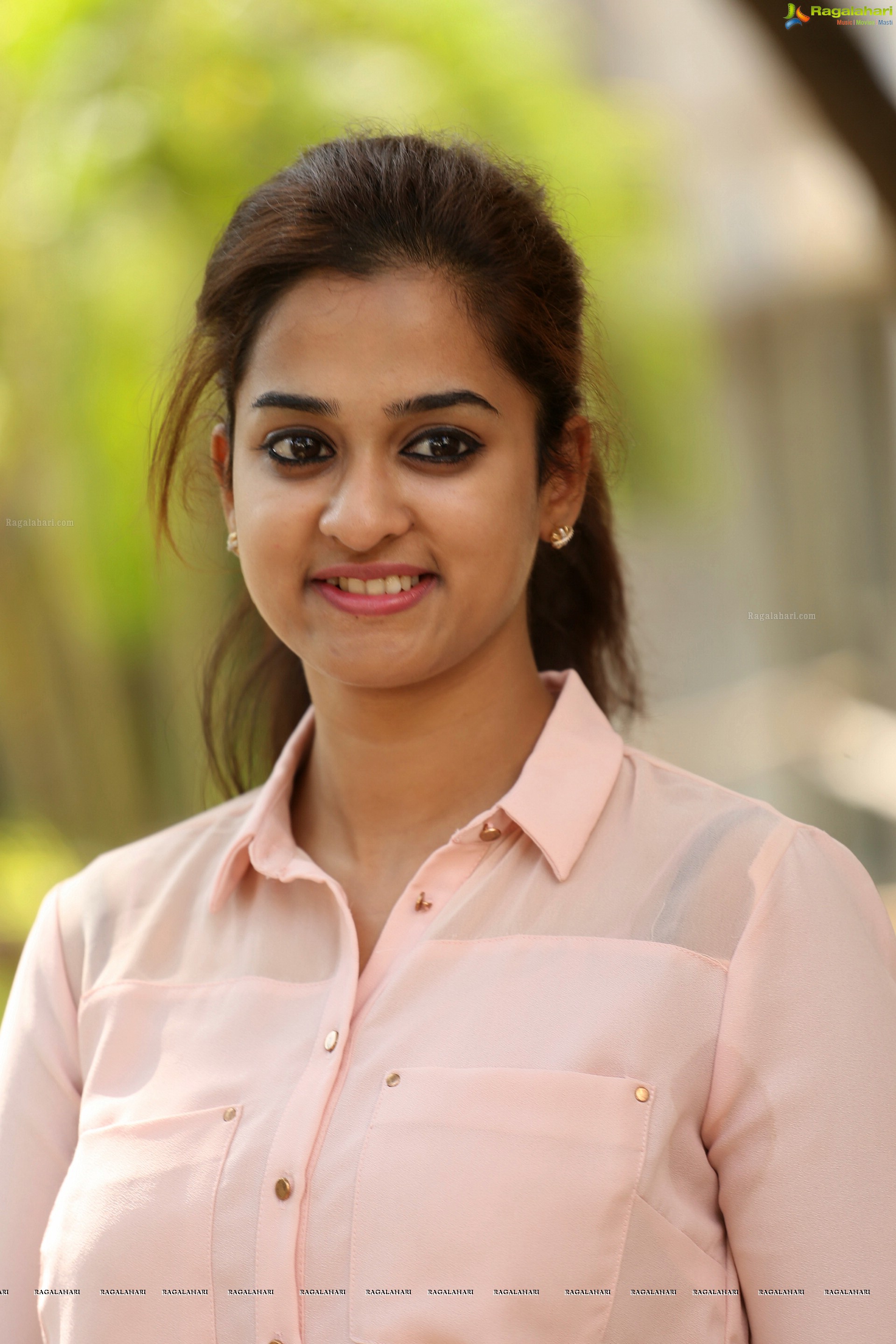 Nanditha Raj (High Definition)