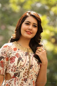 Rashi Khanna Bengal Tiger