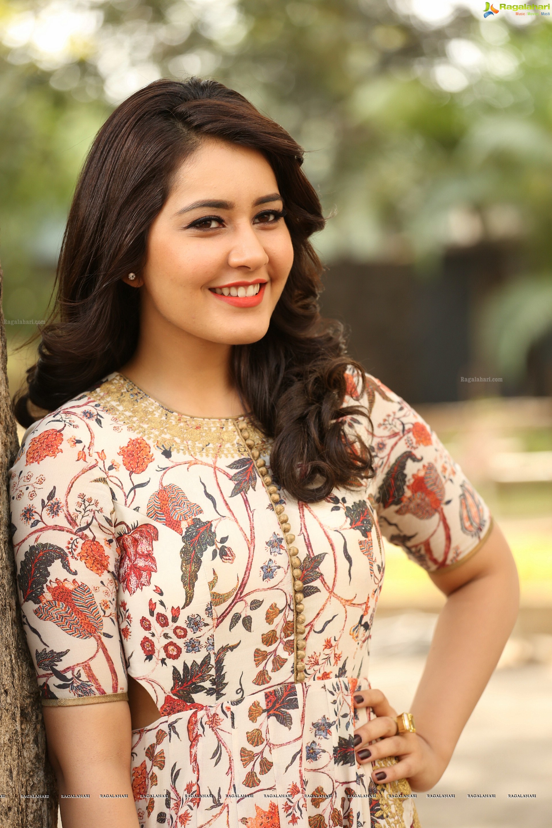 Rashi Khanna at Bengal Tiger Special Song Launch