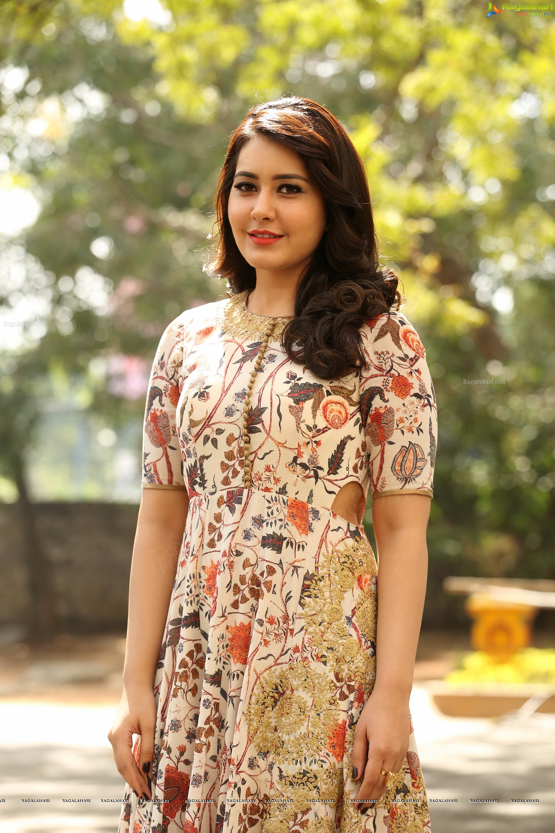 Rashi Khanna at Bengal Tiger Special Song Launch