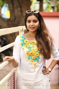 Swathi Reddy - Colors Swathi