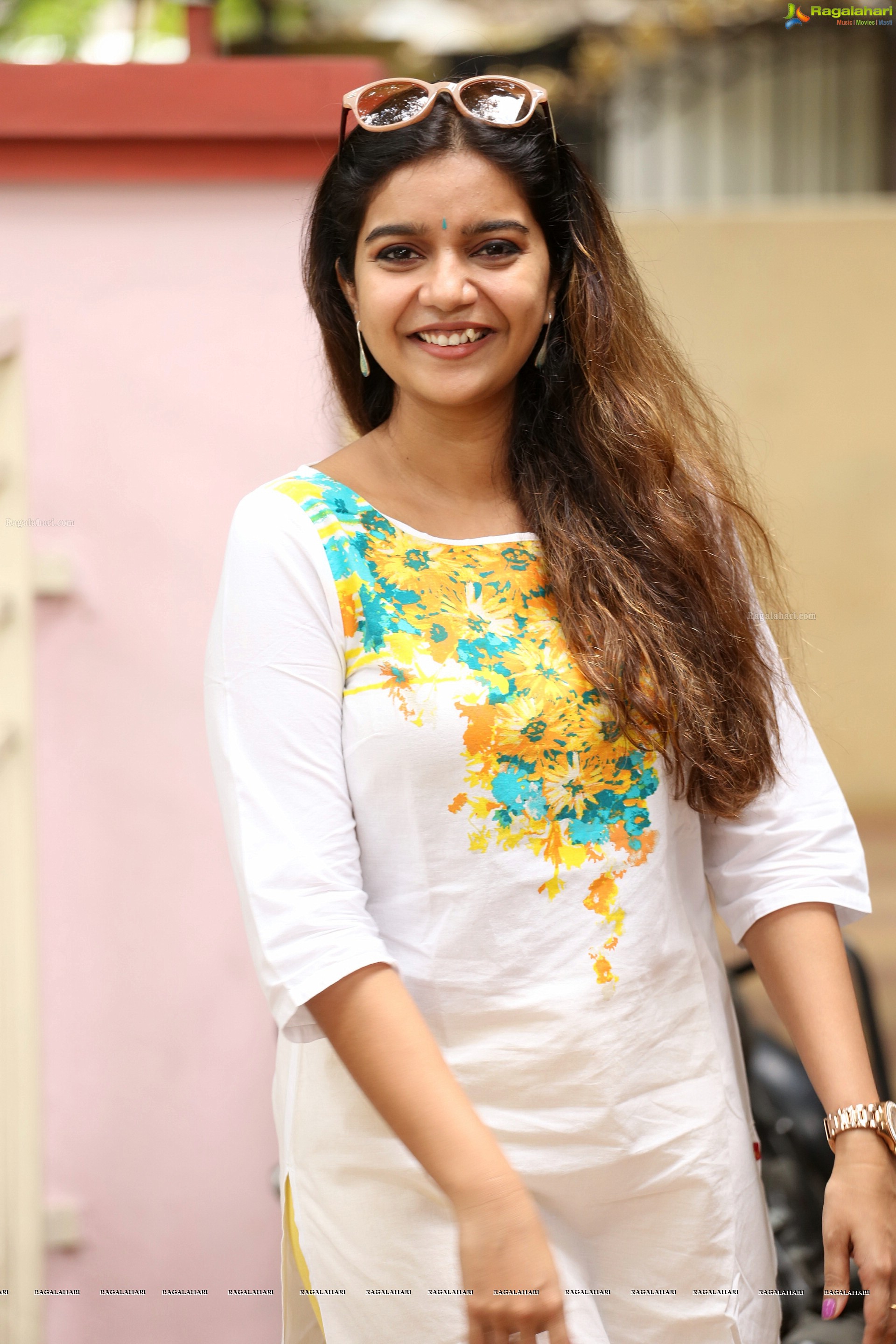 Swathi Reddy (High Definition)