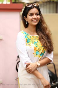 Swathi Reddy - Colors Swathi