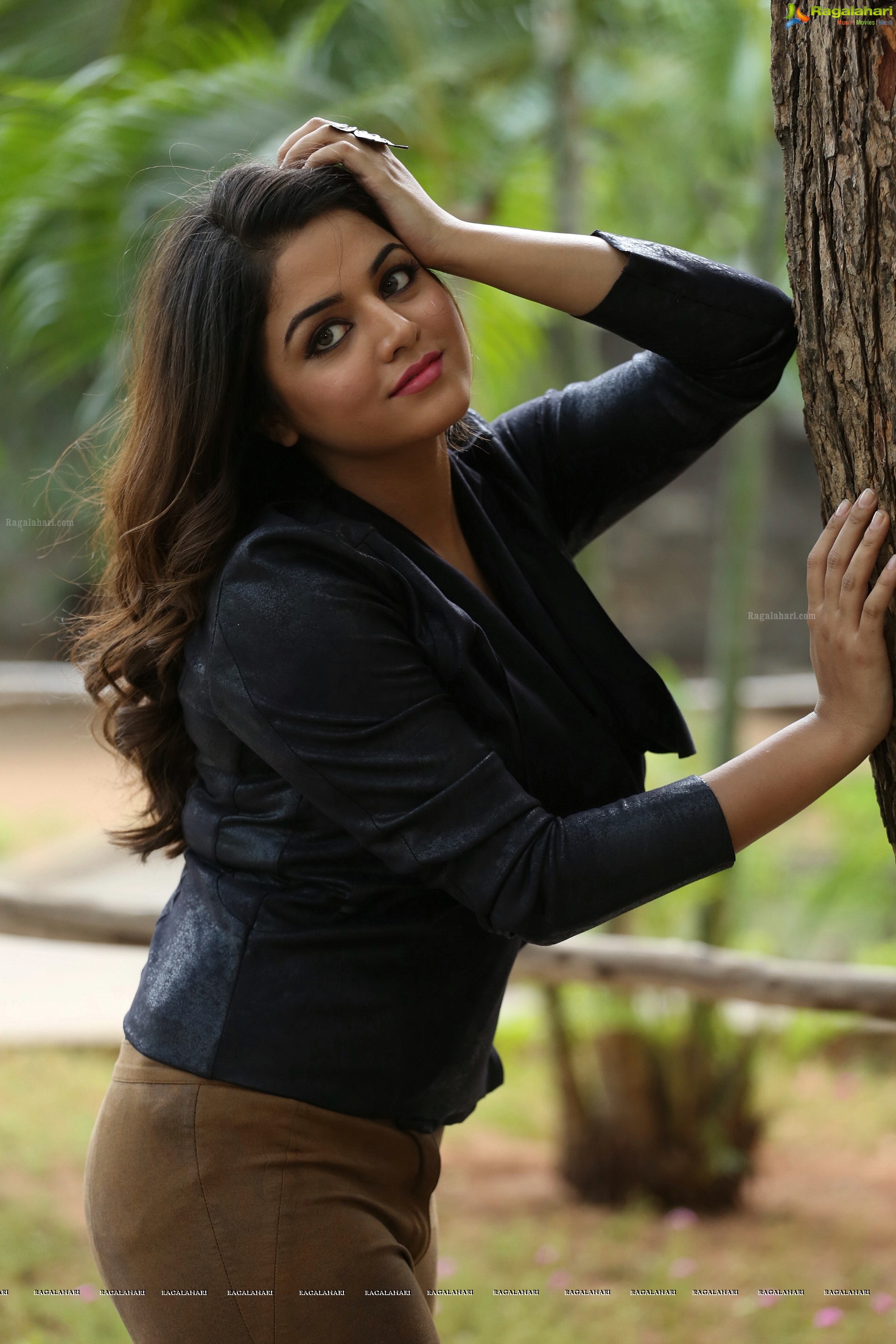 Wamiqa Gabbi (High Definition)