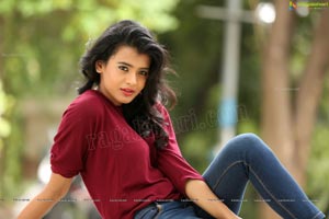 Hebah Patel Red Dress