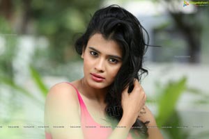 Kumari 21F Actress Hebah Patel