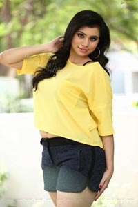 Priyanka Ramana HD Photos