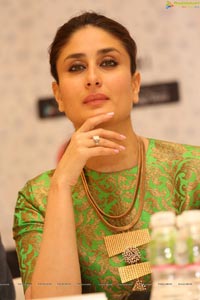 Kareena Kapoor HQ Photos