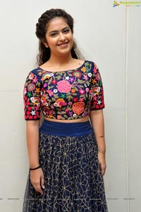 Avika Gor Photos