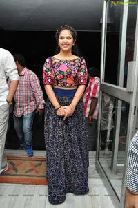 Avika Gor Photos