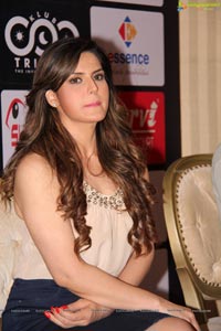 Zarine Khan