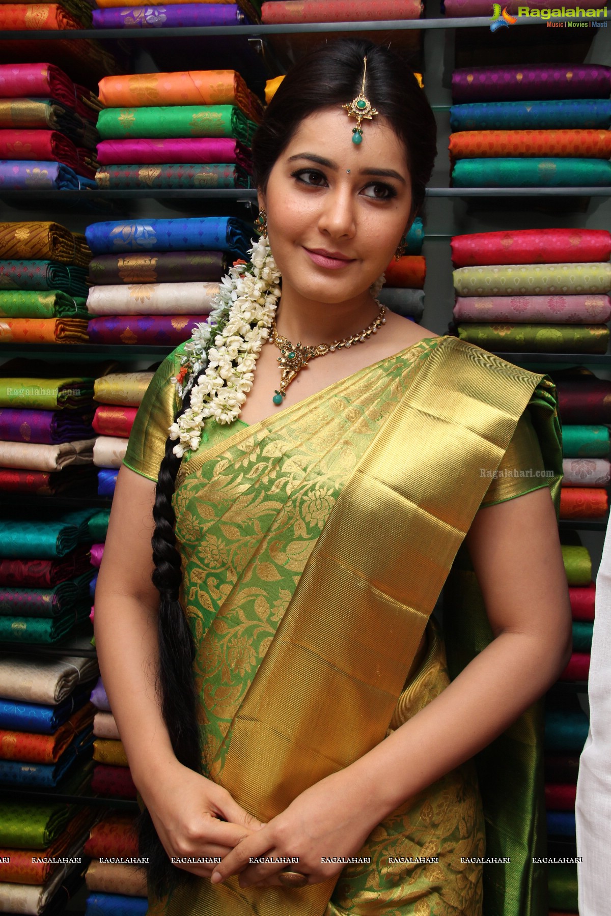 Rashi Khanna Green Pattu Saree Photos