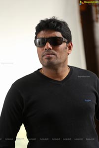 Rathnavelu Cinematographer