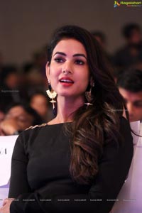 Sonal Chauhan Size Zero