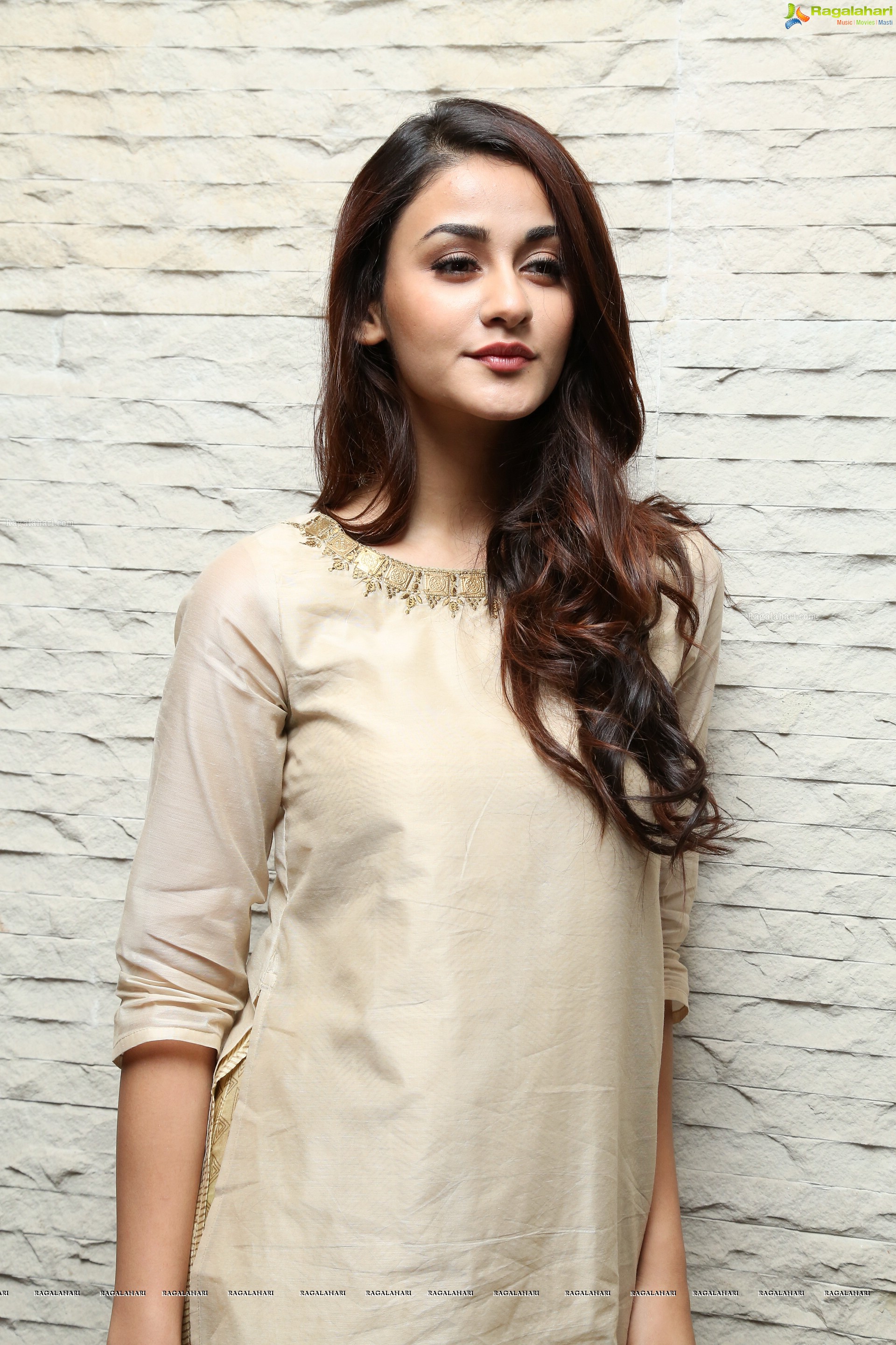 Aditi Arya (High Definition)