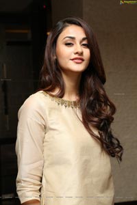 Aditi Arya