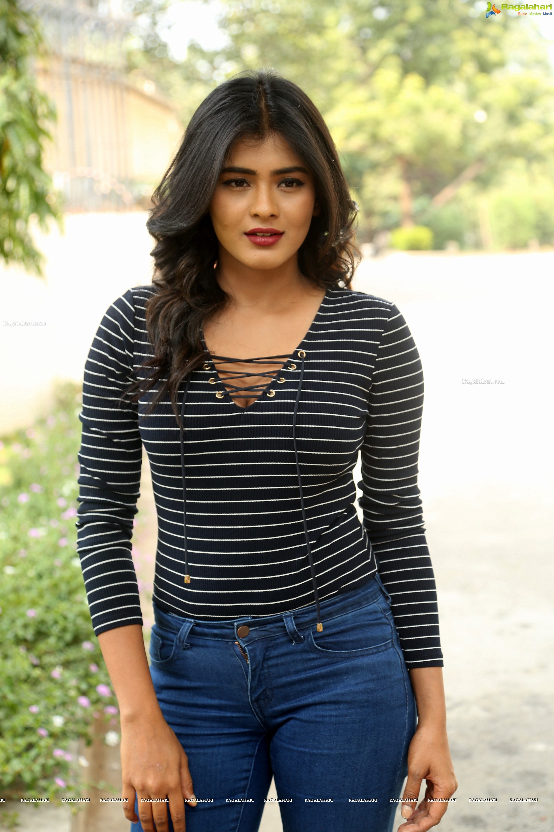 Hebah Patel (High Definition)