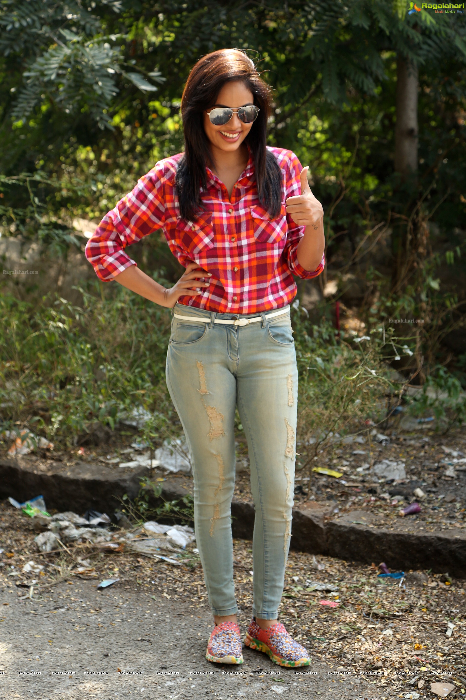 Nandita Swetha - HD Gallery