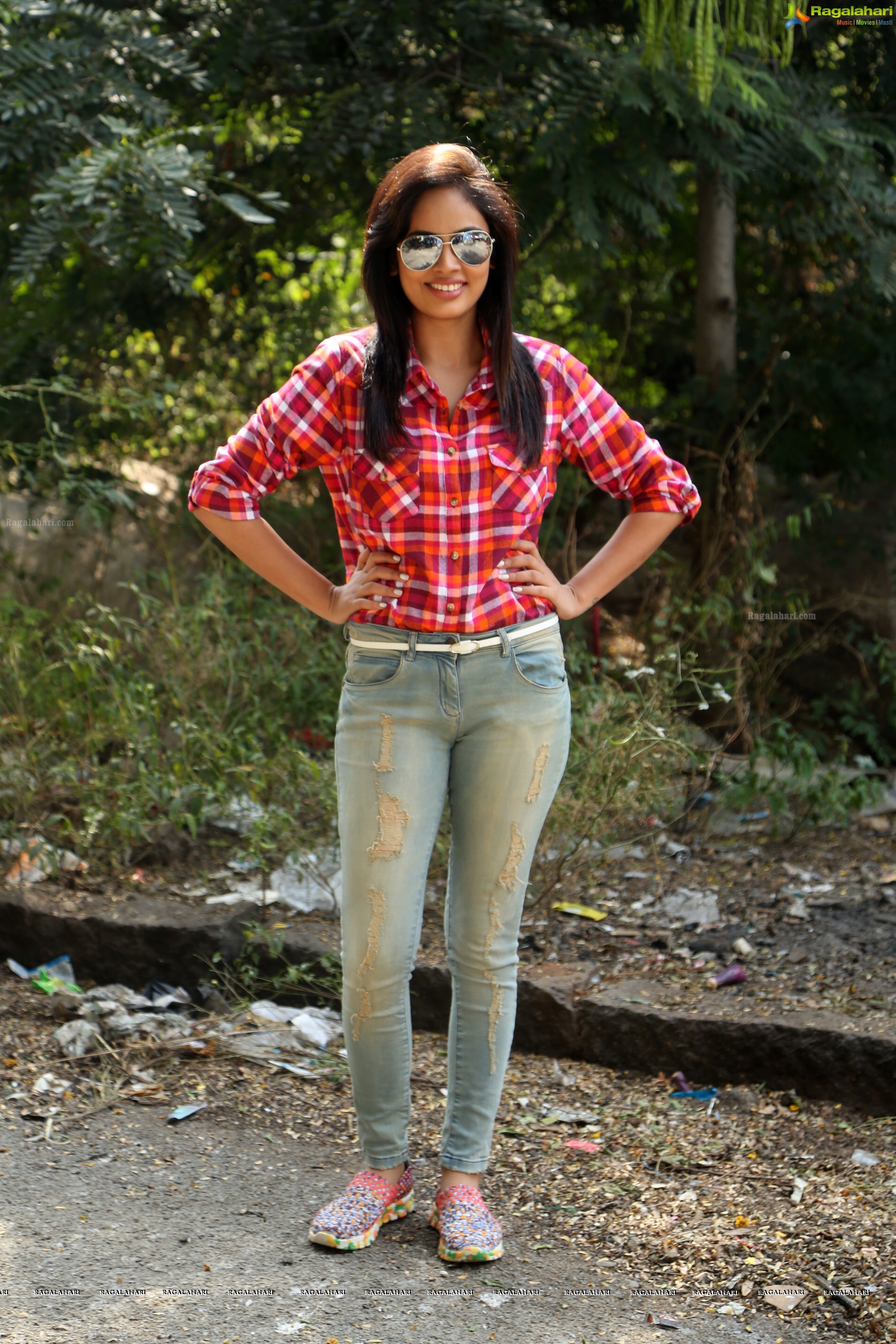 Nandita Swetha - HD Gallery