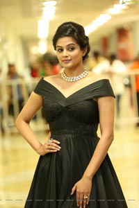 Priyamani