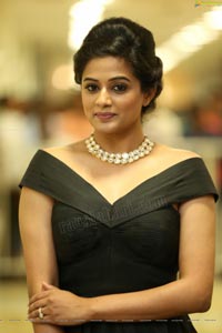 Priyamani